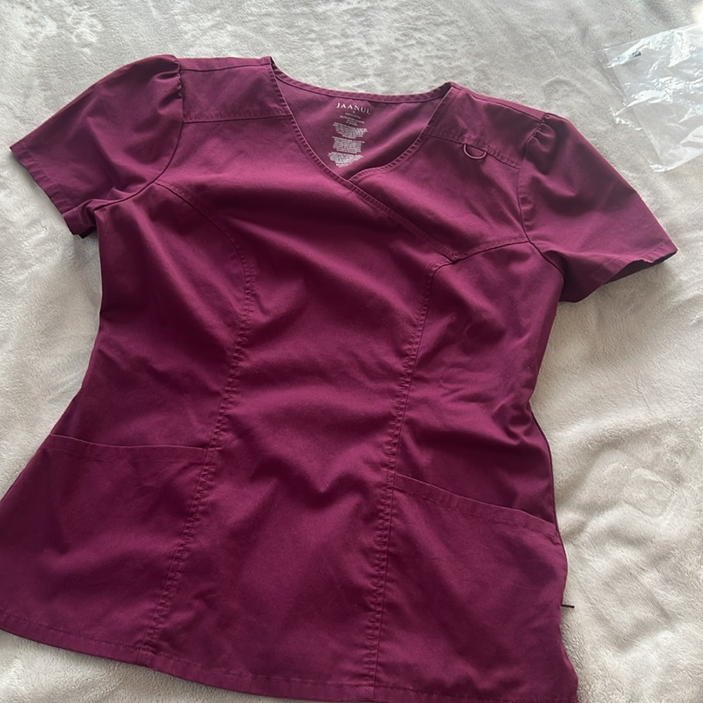 Jaanuu Red/Burgundy scrub top & bottom small